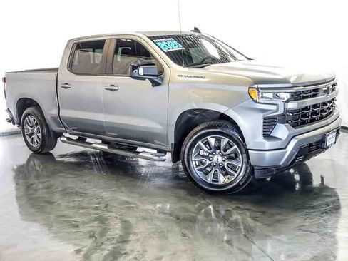 Used 2025 Chevrolet Silverado 1500 RST w/ Convenience Package II AWD/4WD image 2