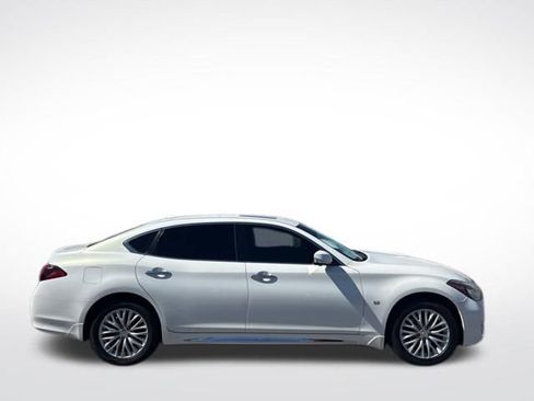 Used 2015 INFINITI Q70 L 3.7 AWD/4WD image 3