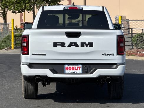 New 2026 RAM 1500 Laramie AWD/4WD image 4