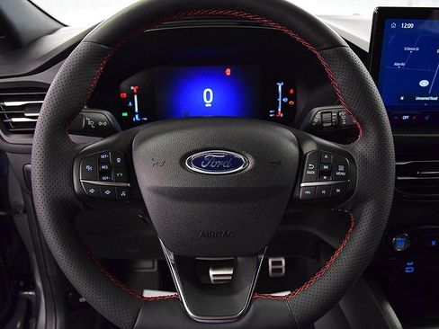 Used 2023 Ford Escape ST-Line w/ Tech Pack #1 image 21