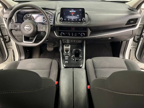 Used 2024 Nissan Rogue S FWD image 40