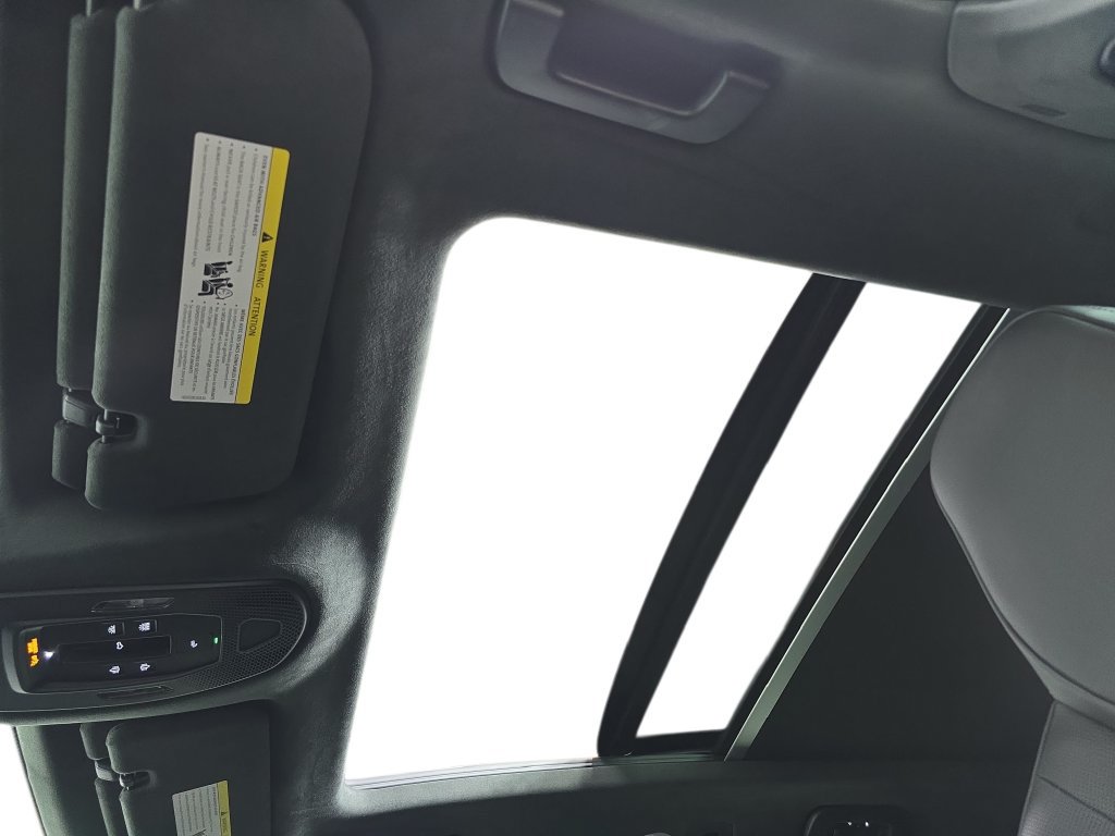 Certified 2026 Porsche Cayenne GTS AWD/4WD image 28