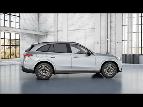Certified 2026 Mercedes-Benz GLC 300 4MATIC image 12