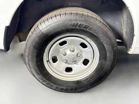 Used 2020 RAM 1500 Tradesman RWD image 32