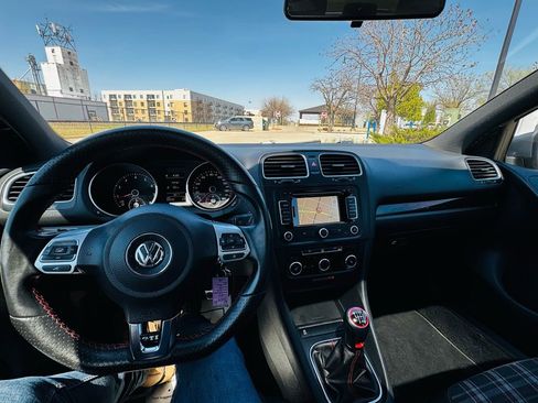 Used 2012 Volkswagen Golf 2-Door image 13