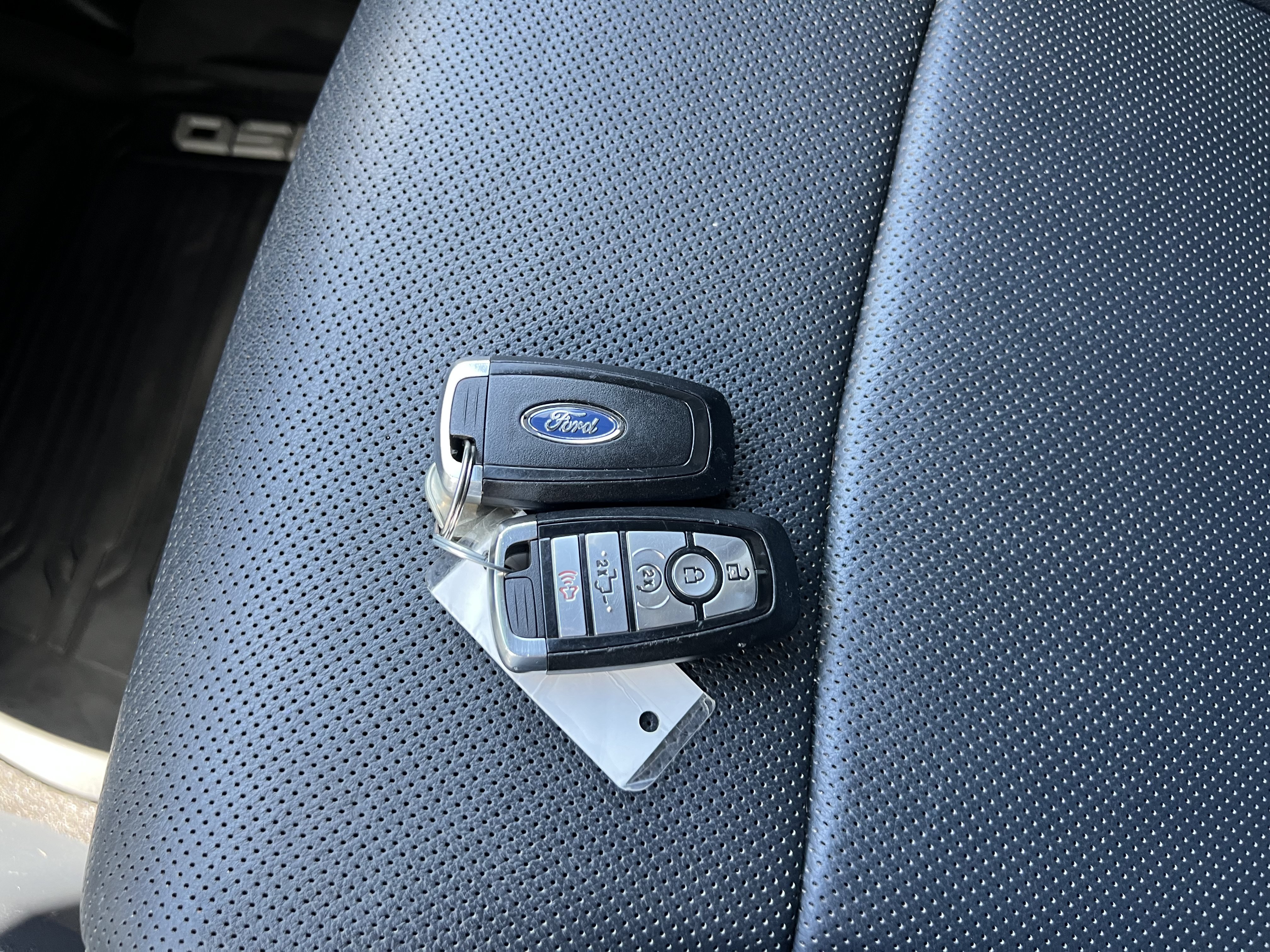 Used 2021 Ford F150 Lariat AWD/4WD image 26
