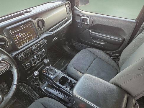 Used 2020 Jeep Wrangler Unlimited Sport S w/ Sun And Sound Package AWD/4WD image 12