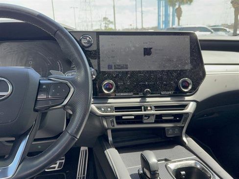 Used 2024 Lexus RX 500h F Sport w/ Convenience Package image 12