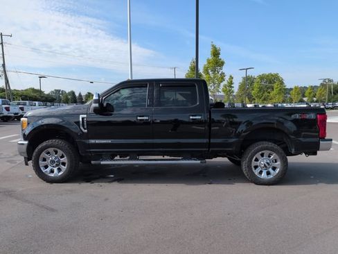 Used 2017 Ford F350 Lariat w/ Chrome Package AWD/4WD image 2