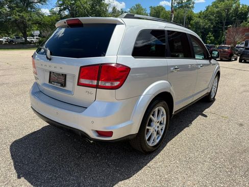 Used 2012 Dodge Journey R/T AWD/4WD image 8