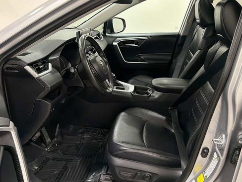 Certified 2019 Toyota RAV4 XLE Premium image 13