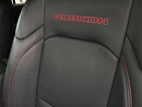 Used 2022 Jeep Gladiator Rubicon w/ Trailer Tow Package image 27