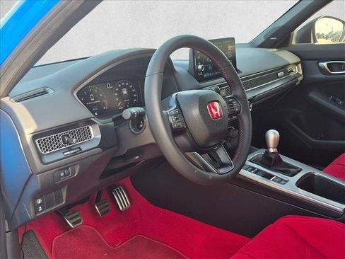 Used 2026 Honda Civic Type R image 9