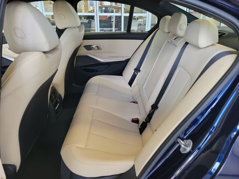 New 2026 BMW 330i xDrive Sedan w/ Premium Package image 27