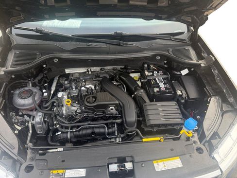 Used 2023 Volkswagen Taos S w/ Driver Assistance Package image 6