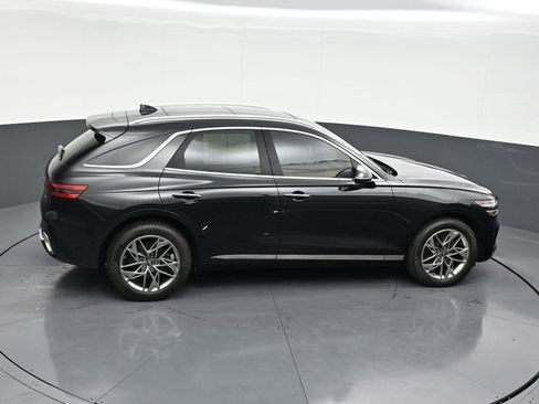 Used 2022 Genesis GV70 2.5T w/ Advanced Package image 21