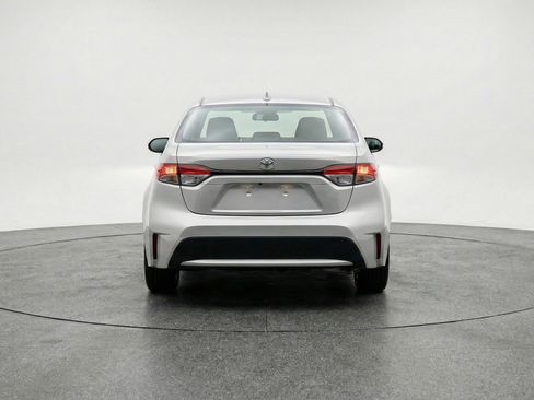 Used 2025 Toyota Corolla LE FWD image 7