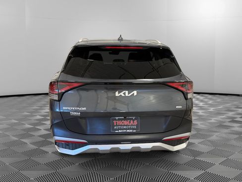 Used 2023 Kia Sportage EX image 6