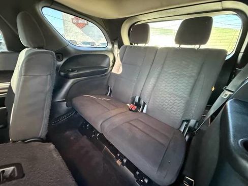 Used 2018 Dodge Durango SXT w/ 3rd Row Seating Group image 16