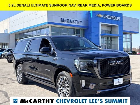 Used 2023 GMC Yukon XL Denali Ultimate AWD/4WD image 1