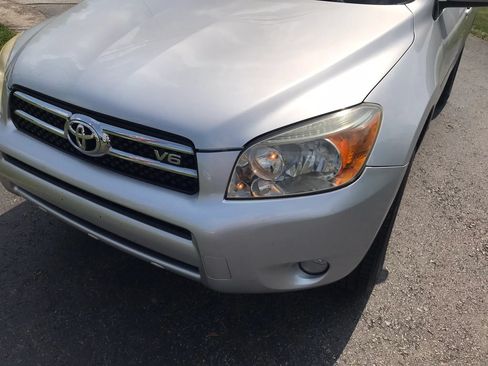 Used 2006 Toyota RAV4 Limited AWD/4WD image 51
