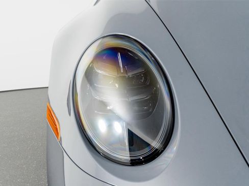 Used 2026 Porsche 911 GT3 w/ Lightweight Package In Black image 23