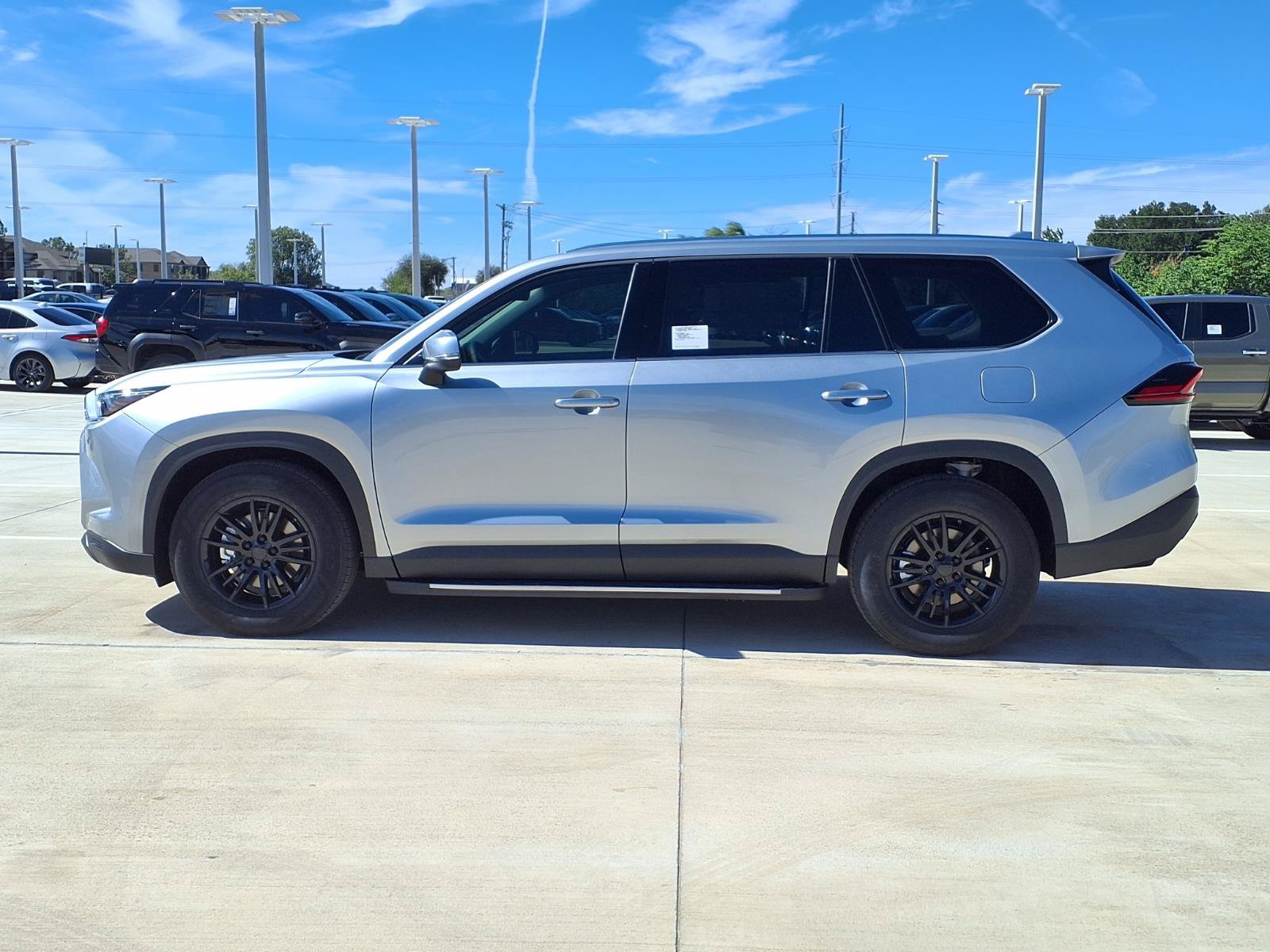 New 2026 Toyota Grand Highlander XLE FWD image 6