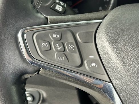 Used 2021 Chevrolet Equinox LT image 25