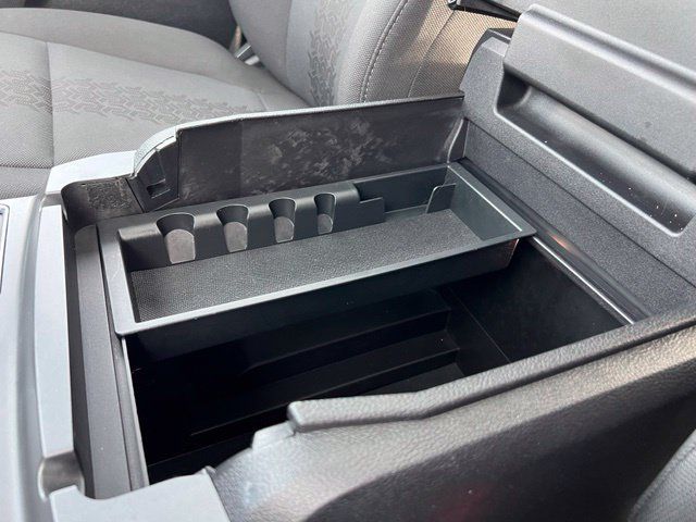 Certified 2019 Ford F150 XLT w/ Equipment Group 302A Luxury AWD/4WD image 16