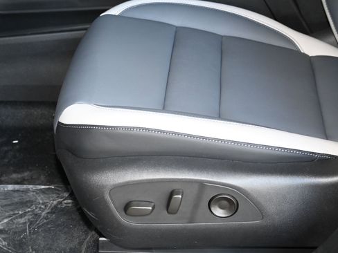 New 2026 Honda Prologue Touring image 15