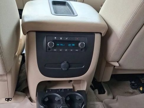 Used 2010 GMC Yukon XL SLE w/ SLE-2 Equipment Package RWD image 20