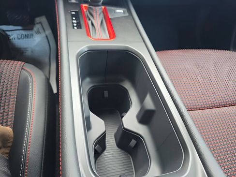 New 2026 Nissan Kicks SR AWD/4WD image 23