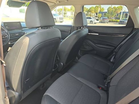 Used 2022 Kia Seltos S FWD image 9