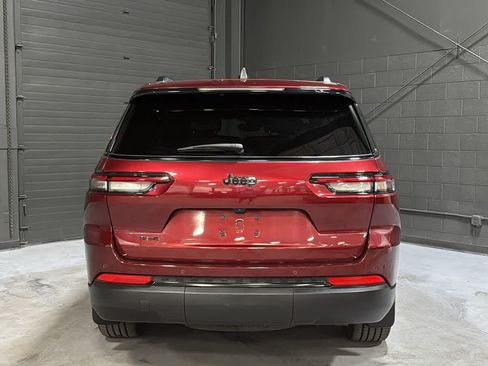 Used 2023 Jeep Grand Cherokee L Laredo AWD/4WD image 6