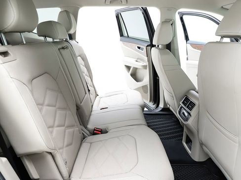 New 2026 Volkswagen Atlas SE image 74