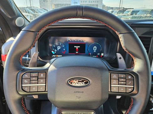 Used 2025 Ford F150 Raptor AWD/4WD image 23