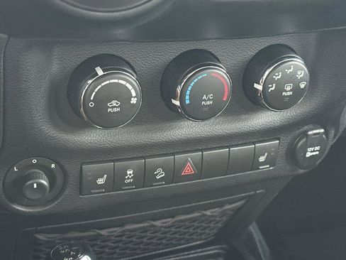 Used 2017 Jeep Wrangler Sport w/ Quick Order Package 24S image 18