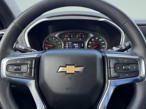 Used 2022 Chevrolet Blazer LT image 34