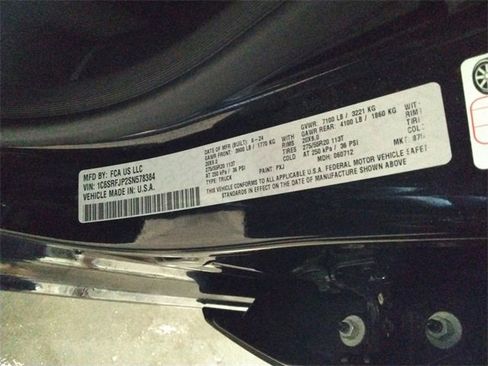 Used 2025 RAM 1500 Laramie image 13