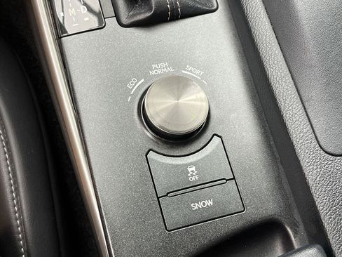 Used 2015 Lexus IS 250 AWD w/ F-Sport Package image 17