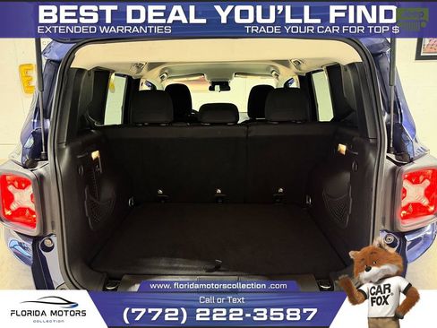 Used 2016 Jeep Renegade Latitude FWD image 36