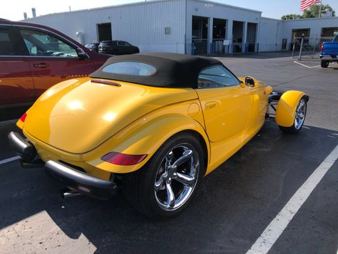 Used 2000 Plymouth Prowler RWD image 4