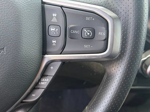New 2026 RAM 1500 Express AWD/4WD image 16