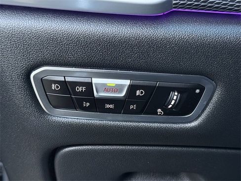 Used 2020 BMW X6 M50i w/ Executive Package image 24