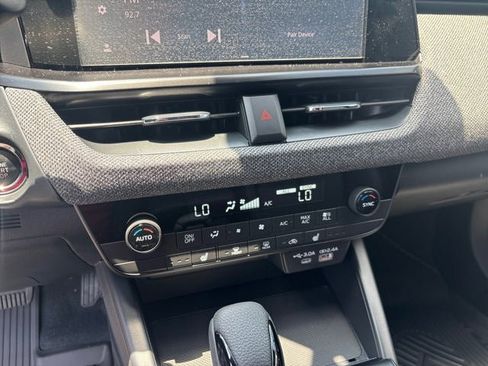 New 2026 Subaru Outback Premium w/ Premium/Limited Package 2 AWD/4WD image 76