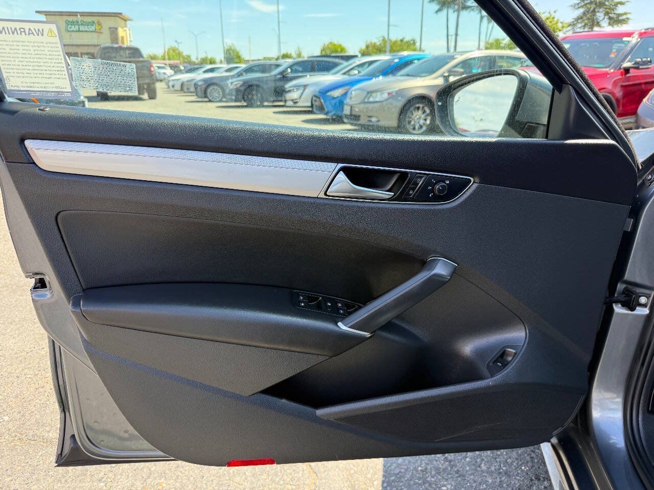 Used 2019 Volkswagen Passat 2.0T Wolfsburg FWD image 7
