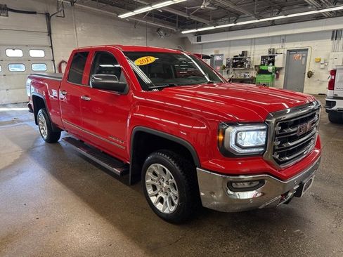 Used 2017 GMC Sierra 1500 SLT w/ SLT Premium Package image 8