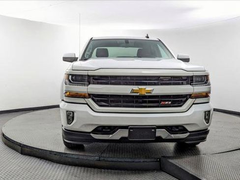 Used 2018 Chevrolet Silverado 1500 LT w/ All Star Edition AWD/4WD image 11