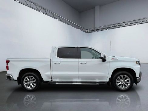 Used 2019 Chevrolet Silverado 1500 LTZ AWD/4WD image 3
