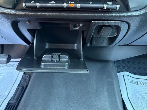 Used 2019 Chevrolet Silverado 2500 LT w/ Midnight Edition AWD/4WD image 24